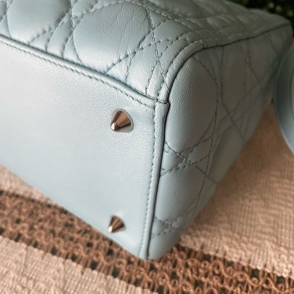 Dior Lady Dior Bag Baby Blue with COA and Dustbag - Picture 11 of 12